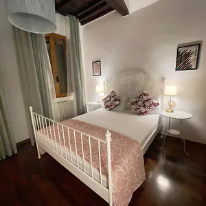 The Florentine Nest Florencia