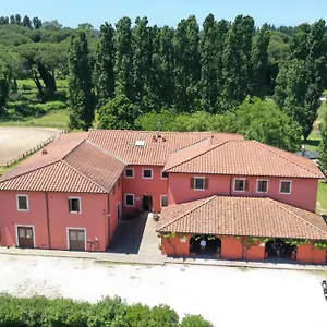 Casale La Sterpaia Szálloda